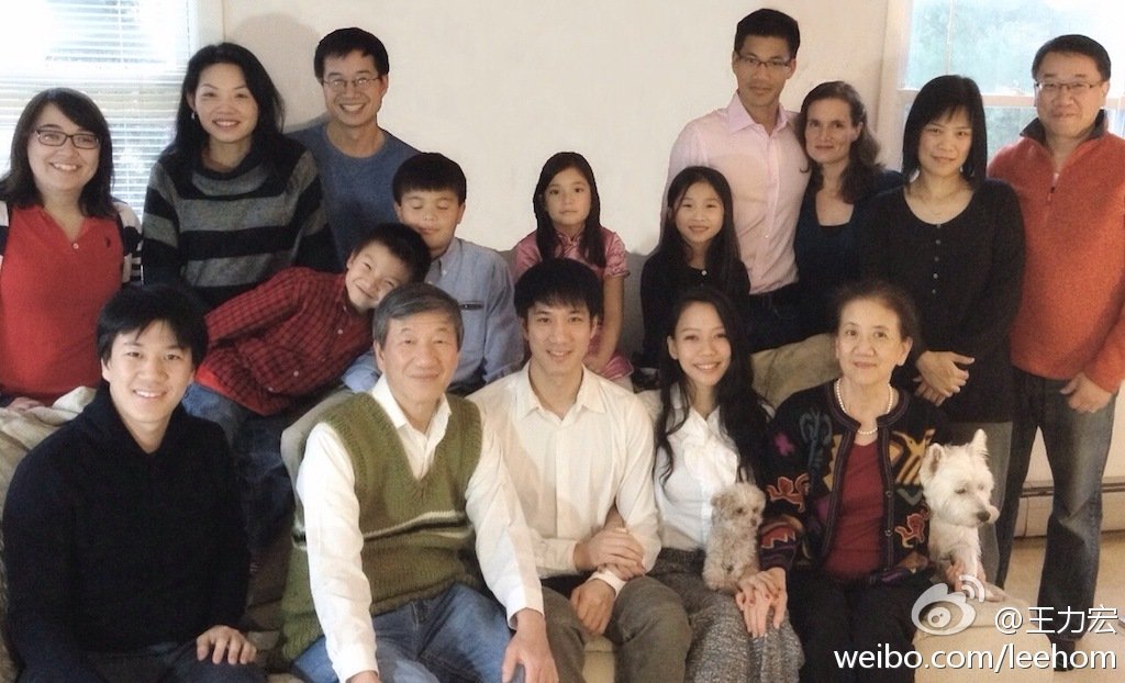 王力宏|起底港台“天王嫂”，她们可不是没有故事的女同学，看完心情复杂