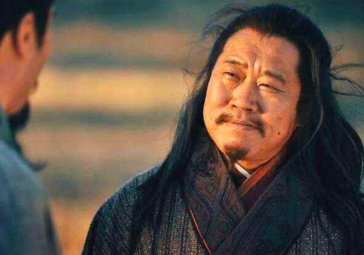 「刘备」“卧龙凤雏、冢虎幼鳞”得一可拥天下，有三人支持的刘备为何会失败？