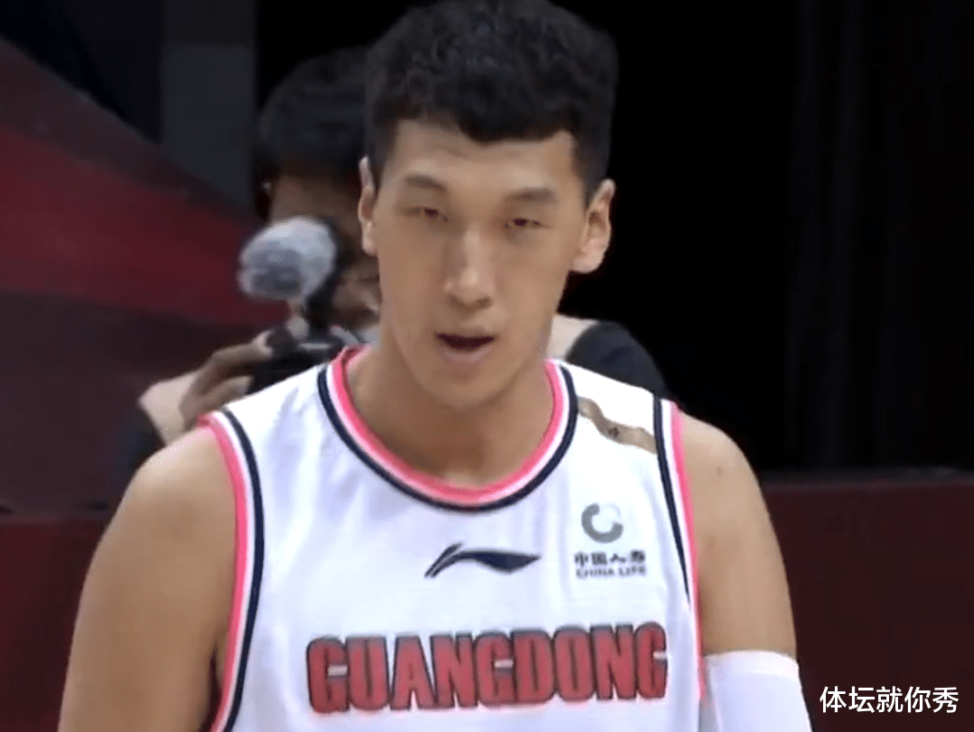 杜润旺|火爆冲突！杜润旺被激怒，要不是赵睿死死抱住，王骁辉真要挨揍了