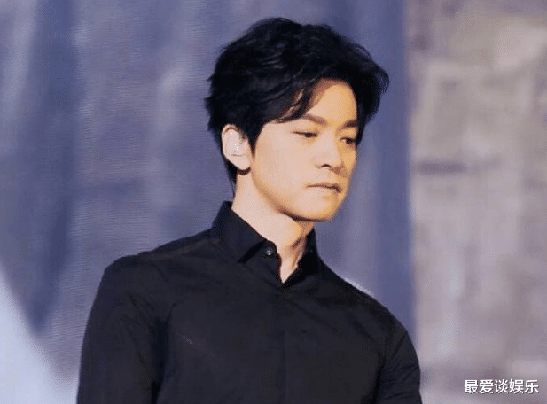 李健|李健公开拒绝为张杰写歌，拒绝理由无懈可击，这情商堪称教科书级