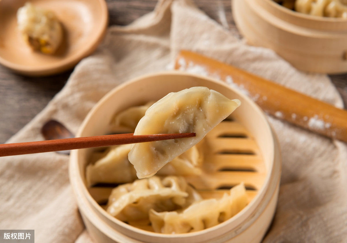 「馄饨」假如给你一百万，下面早餐戒掉一种一辈子不吃，你会选择哪种？