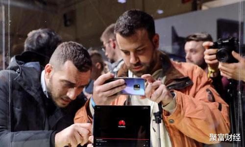 「华为」美国终于“扛不住”了！解除限令，“邀”华为合作？华为淡定回应