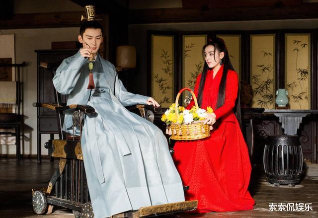 预告片|拿主角的钱，却演配角戏的男主，被网友嘲讽“活在预告里的男主”