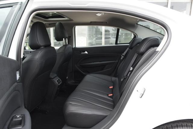 标致408|标致408：我真挺不住了，跌到7.98万了，已经赔本了