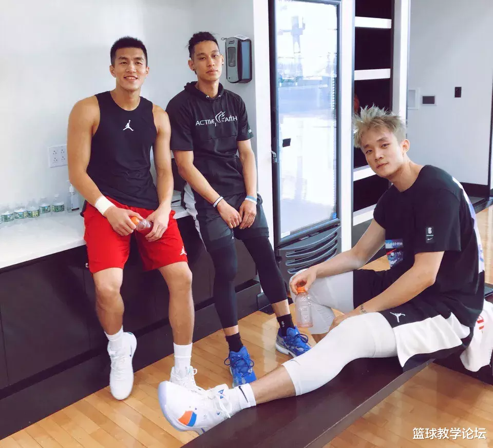 山东男篮|仍有两年合同！丁彦雨航遭经纪公司打脸！山东回应：800万还不够？