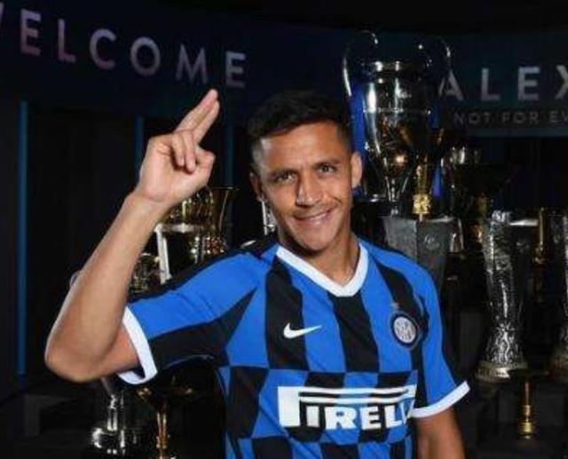 桑切斯|定了！足坛又1重磅转会敲定，高达8740万镑，48小时内官宣