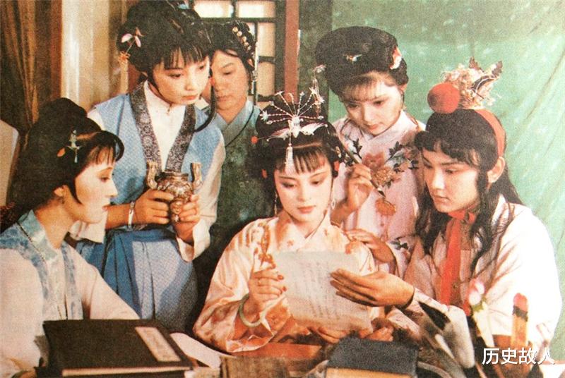 『纪晓岚』上联“鼠无大小皆称老”,难倒一群才子,纪晓岚对出下联成绝对