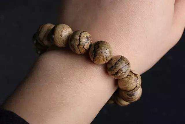 『文玩』最养人的10种文玩! 其中8种一直涨,剩下2种入手还不晚