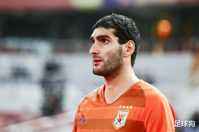 #中超#中超噩耗袭来！首位确诊新冠球员浮出水面，中超开赛再度延期