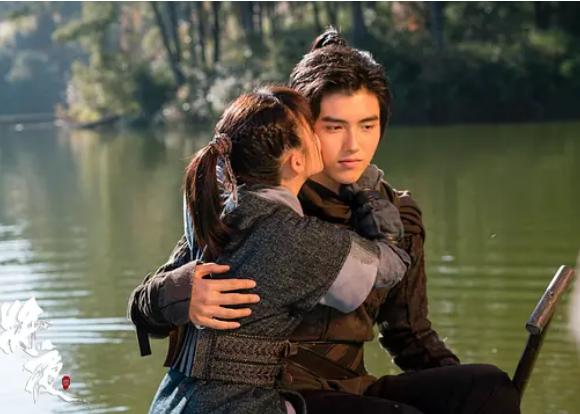 陈飞宇:碾压《清平乐》登上热度榜一,这部剧上线19天终成爆款