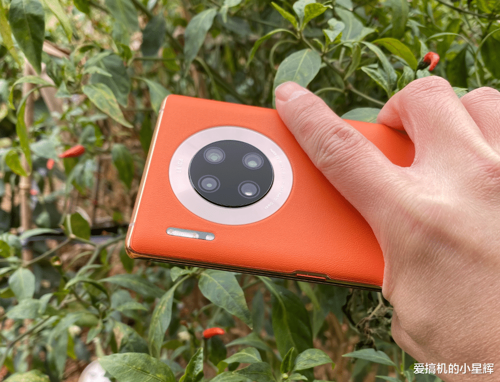 「5G」华为Mate 30 Pro 5G版还值得买吗？相比P40 Pro有啥差距？