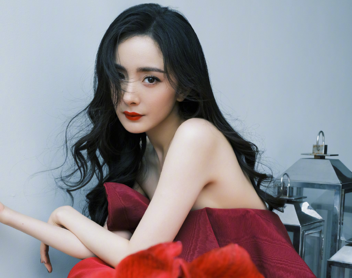 Angelababy|郑爽代孕事件发酵，baby再次被质疑假怀孕，杨幂也没逃过