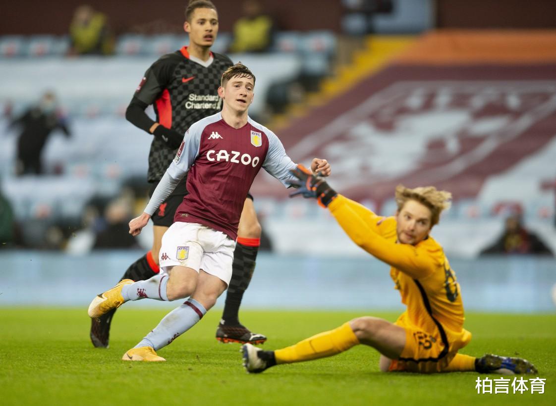 利物浦|4-1！利物浦60分钟睡醒，遭英超小孩羞辱，踢曼联2人必用