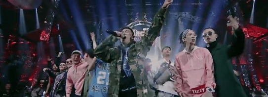 中国新说唱■《中国新说唱》除了《星球坠落》, 你们还记得什么歌? 网友回答亮了