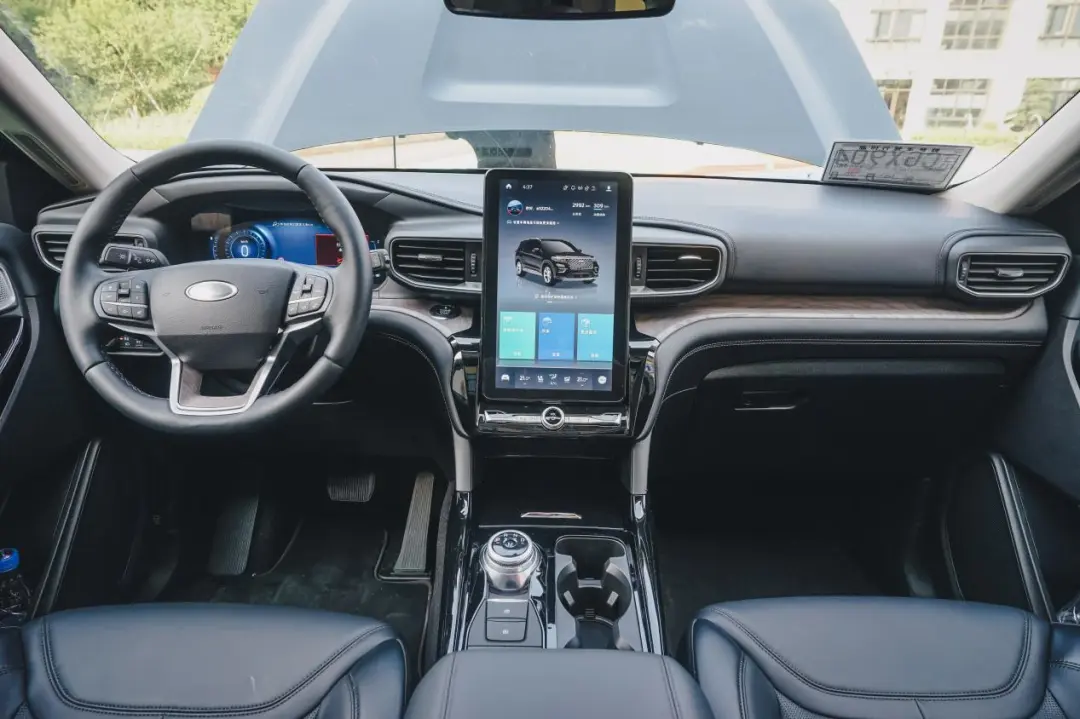 福特探险者@2.3T+10AT，隔音好空间大动力棒！试完新探险者，不考虑汉兰达