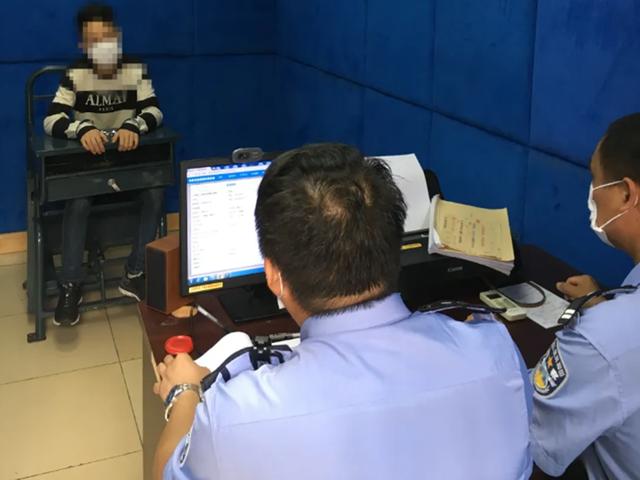 神鸟知讯资讯站|带着1毛6去KTV，男子用手机抵押后报警手机被盗，半小时报了5次