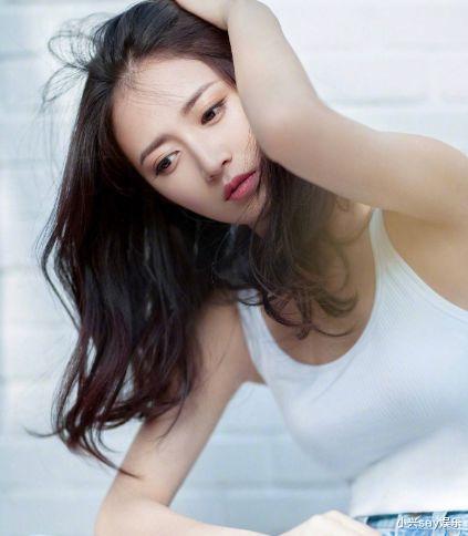 『娱乐圈』娱乐圈最“瘦小”的女星,赵丽颖上榜,第二位真是太瘦了