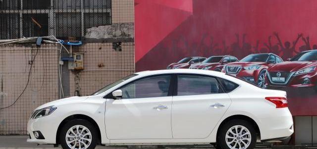 日产轩逸|大众新朗逸，丰田卡罗拉，日产轩逸三款对比，哪款车更适合家用？