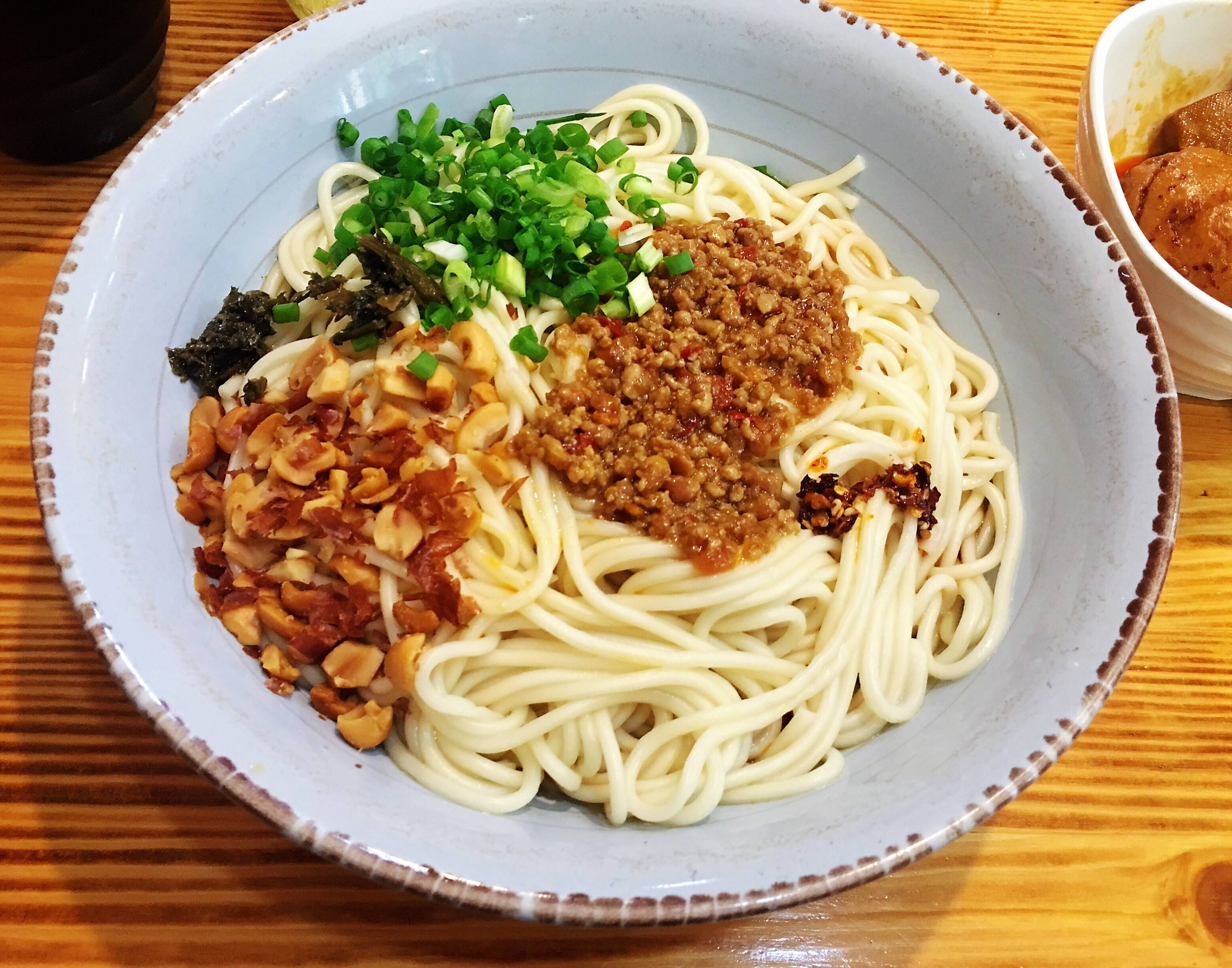 面条|中国最出名的五碗面，北京炸酱面仅排第二，第一名实至名归？