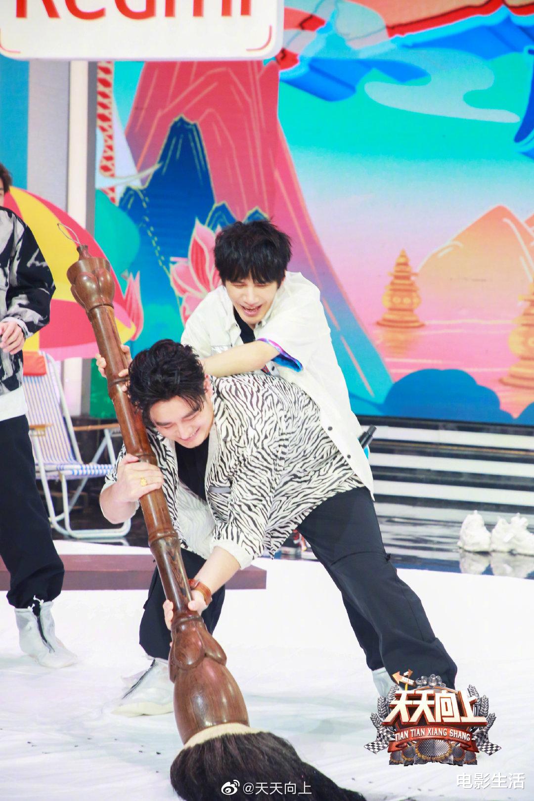 钱枫|王一博被土拨鼠拒绝、钱枫撞脸东华帝君,这期《天天向上》太有料