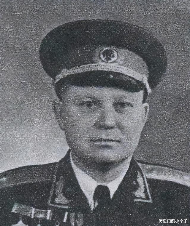 苏联|开国少将带着6万人叛逃苏联,毛主席得知后:我不相信那边是天堂