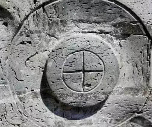 #宝马#年轻人造出“石头宝马”，宝马总部得知后：送他一辆真的