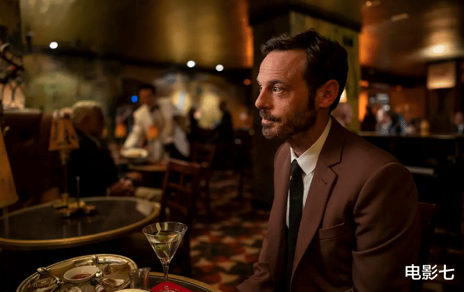 欲望都市|8.3分R级爽剧，剧情堪比《欲望都市》，HBO果然没让观众失望