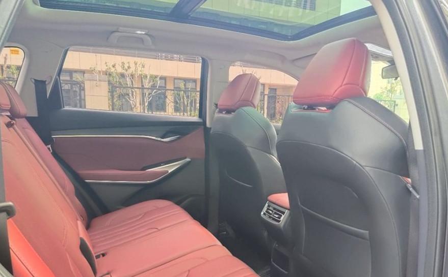 五菱宏光|12万提长安CS75PLUS,用车三个月的状况,油耗十个以内都能接受!