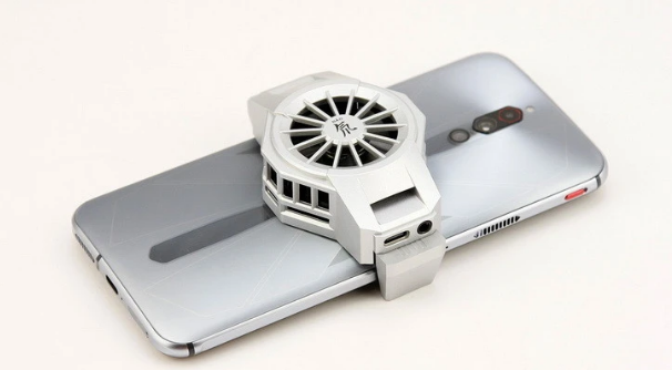 5G|击败黑鲨、拯救者！最流畅的5G新机诞生，游戏手机中的颜值担当