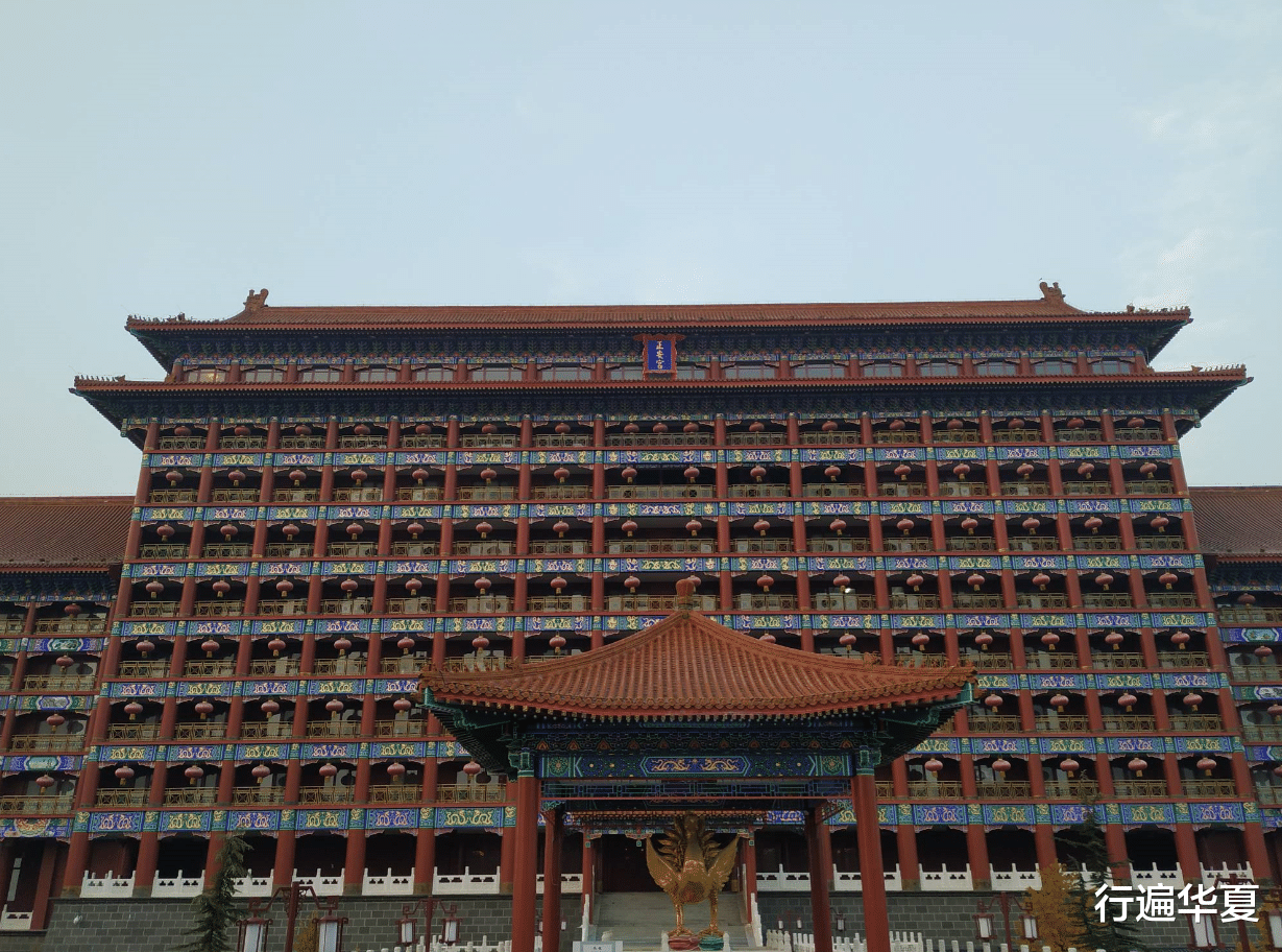 廊坊■被两大直辖市拦腰截断的地级市，面积最小，但人均GDP省内第二