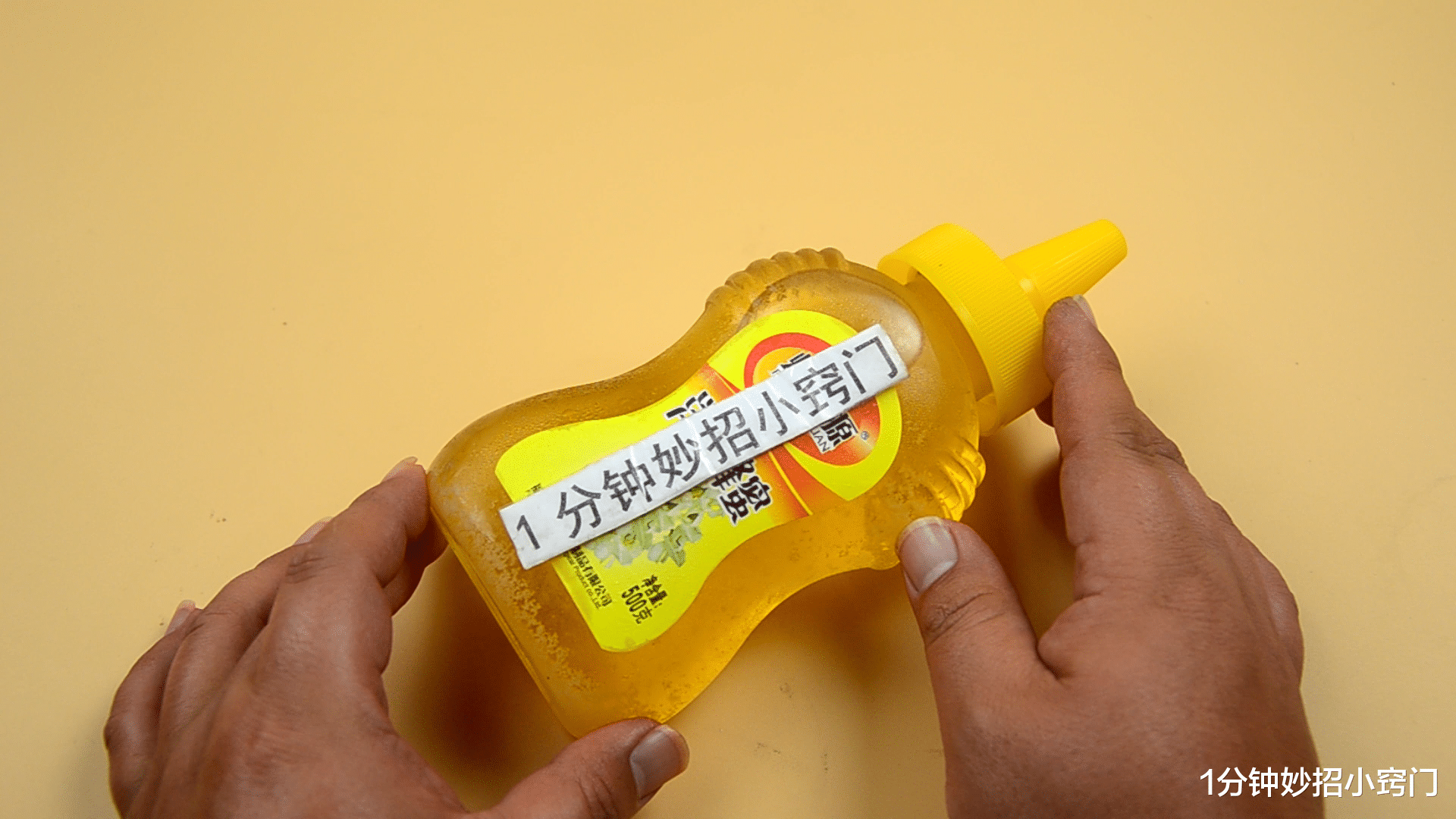 蜂蜜|蜂蜜放在冰箱一年还能吃吗？养蜂人说漏了嘴，尽早提醒家人不晚
