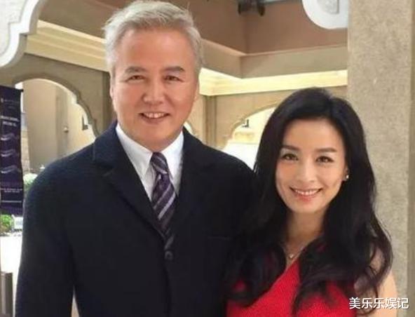 张庭|他抛妻弃女娶张庭，从琼瑶小生逆袭成百亿富豪，今儿女双全很幸福