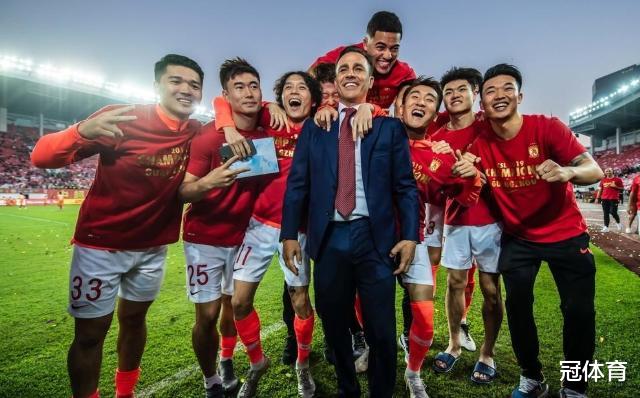 #亚冠#晚上8点，亚足联传来最新消息，中超四大豪门恐陷入苦战