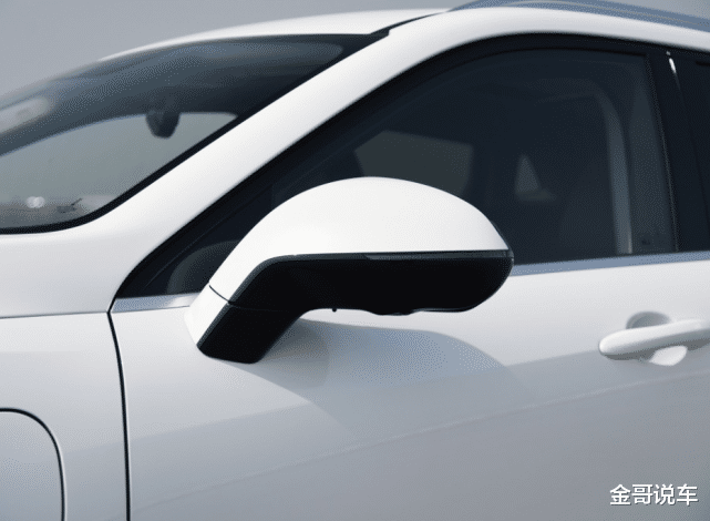 wey|这款“中国造”不该倒下！轴距超2米9，配四驱+四轮独悬，6.5秒破百