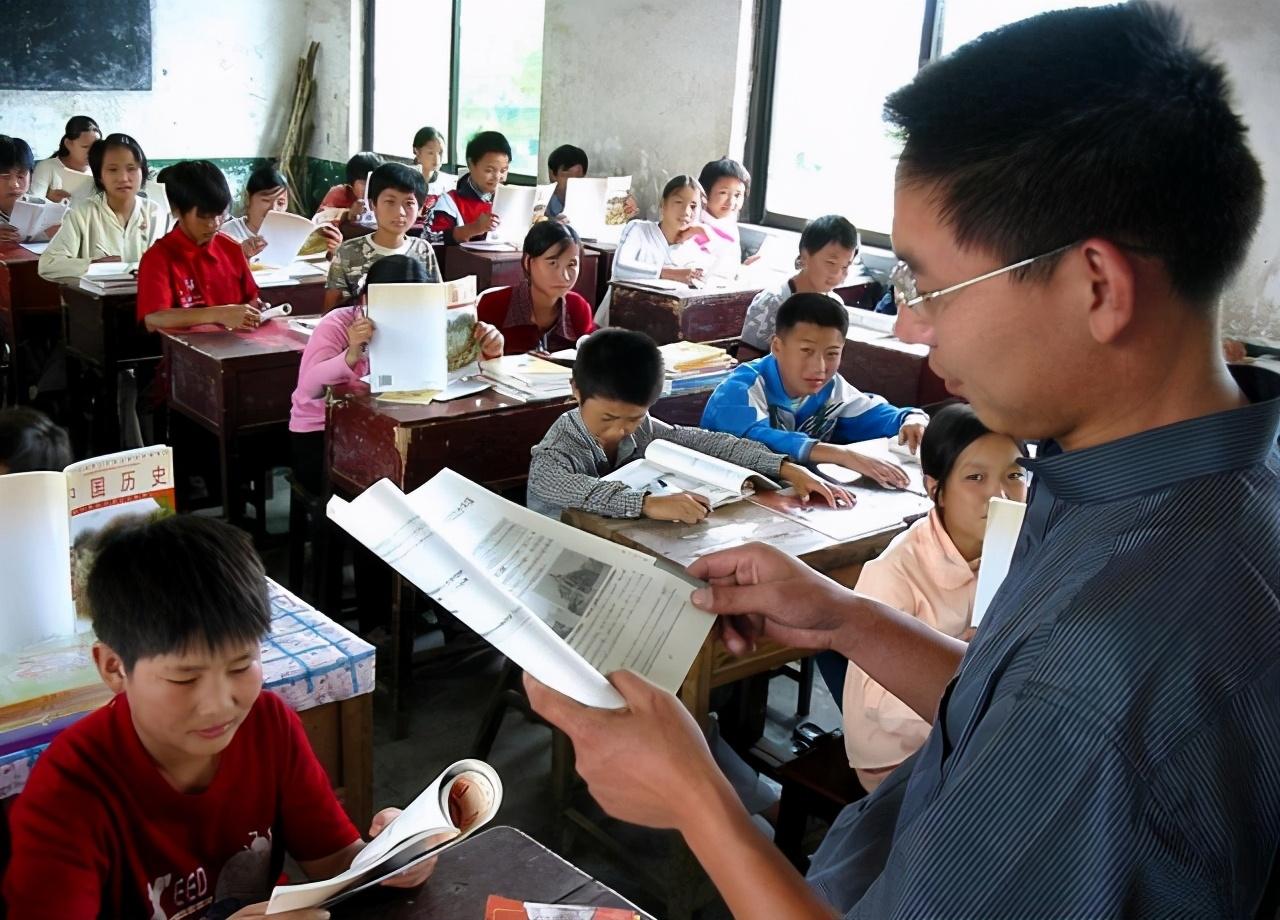 高考|教育局最新通知，中小学生欲哭无泪，家长：有些难以接受！