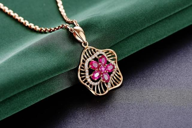 属兔|今年秋季常常会遇见贵人的3生肖，光景大好，赚钱赚多，日子美好