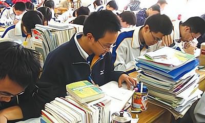 |明年高考注意，选报这3大类专业时别冲动，选完没有后悔药