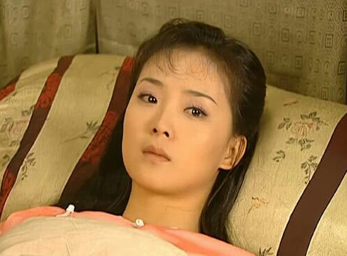 还珠格格|《还珠格格》中的6位病美人，生了病的小燕子简直是全剧最美的了