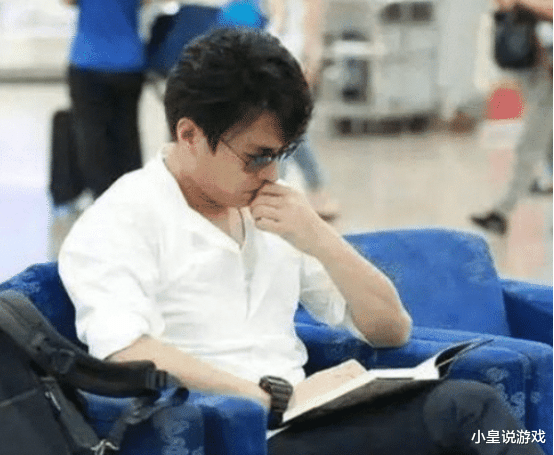 [蒋欣]比起靳东表里不一, \装\了25年王耀庆, 说崩就崩的人生他人模仿不来
