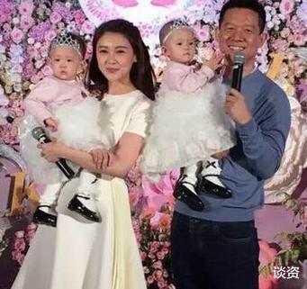 甘薇|昔日阔太甘薇穿一身名牌跳舞，动作性感妖娆，负债13亿仍过得潇洒