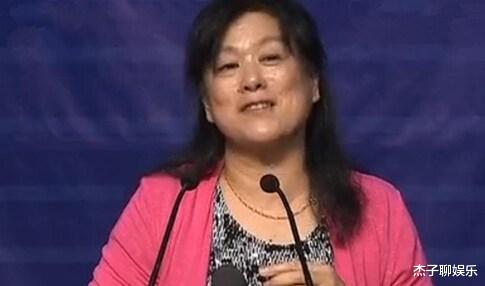 徐少华|“最帅唐僧”徐少华,巅峰时娶“丑妻”,婚姻37年,恩爱如初