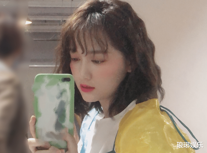 二十不惑|《二十不惑》捧红的段家宝,生活照美出新高度,剧里剧外两个人