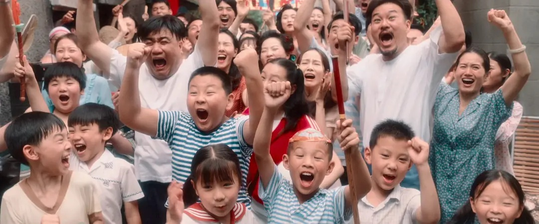 袁泉|2000 年的朴树: “袁泉，你歧视艾滋病吗？”