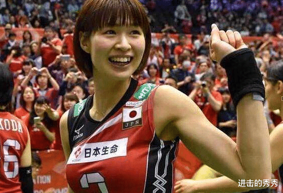 木村纱织|“3D”球衣引起众议，木村纱织圈粉无数，退役开甜品店生意火热