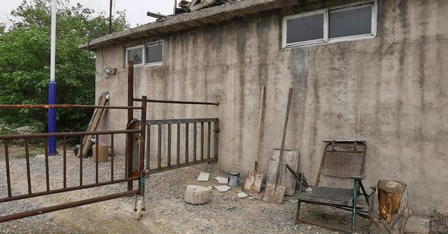 热点微评社 正当防卫?养鸡场老板“反杀”持枪上门员工:一审被判13年!