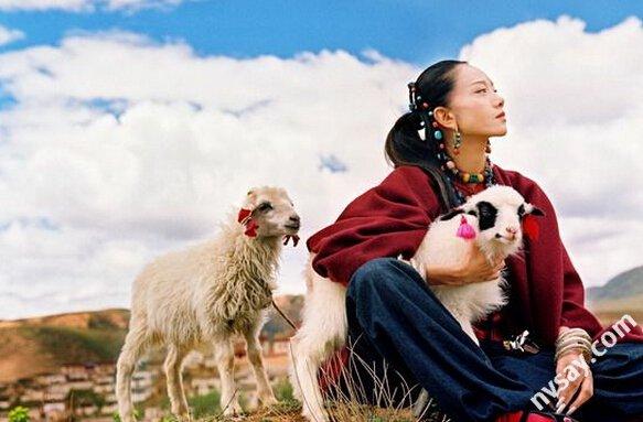杨丽萍|6月7日, 徒弟水月与同性女友结婚后, 国家一级演员杨丽萍也\翻车\了