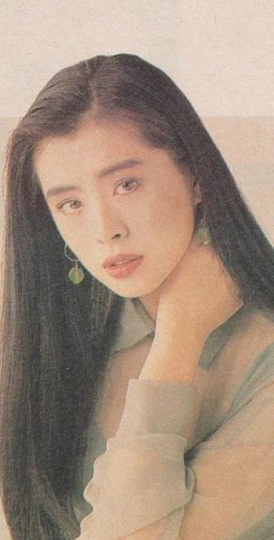 龚雪|80年代“封面女神”龚雪，因流氓大案退出娱乐圈，她近况如何？