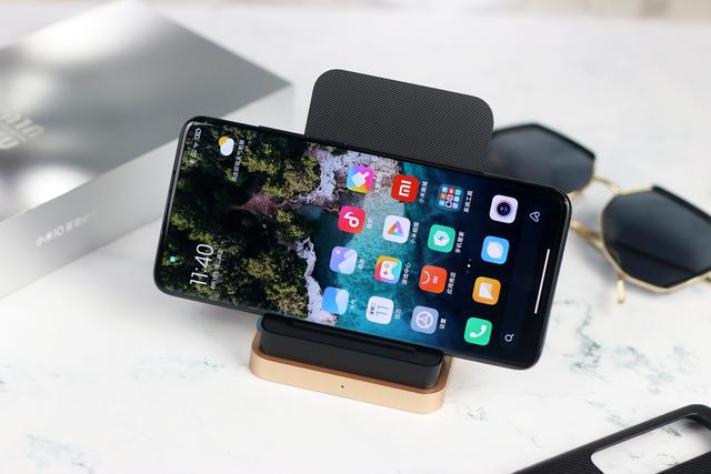 小米科技|高瞻远瞩！小米攻克难关，站稳高端手机市场