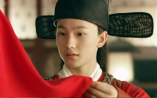 『杨洋』杨洋新剧来袭，热血军人英姿飒爽，颜值成亮点