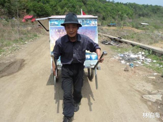 徒步|拉车徒步35年，走30万公里，终病逝他乡，\天下第一疯\真的疯吗